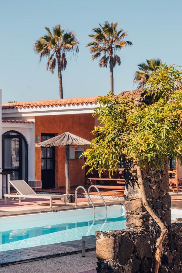 Miramar Boutique Apartments Adults Only קורלחו מראה חיצוני תמונה