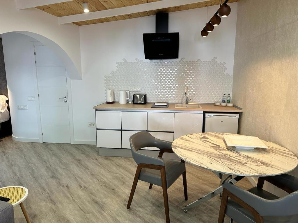 Miramar Boutique Apartments Adults Only קורלחו מראה חיצוני תמונה